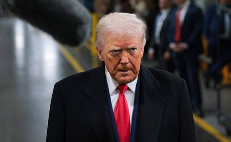 Could Trump Use Emergency Powers to Disrupt the 2026 Elections? Why Democrats Are Alarmed – and Why It Matters.