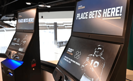 Gamified Finance Is Teaching Students to Bet Fast, Not Build Wealth