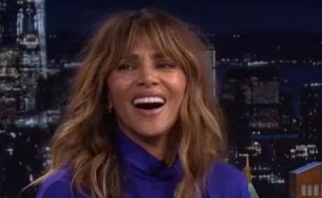 Halle Berry confirms engagement to Van Hunt after fan yells “no” on The Tonight Show [VIDEO]