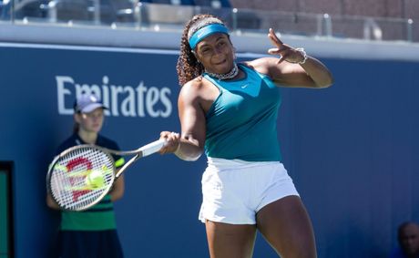 Hailey Baptiste moves closer to Abu Dhabi title with win