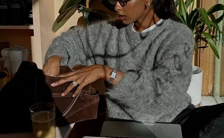 Top 10 AI Tools That Every Female Founder Needs To Boost Productivity And Improve Workflows