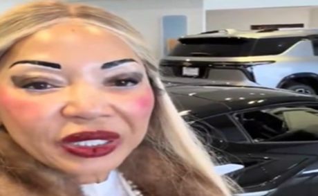 Black woman says Cadillac salespeople judged and ignored her while she tried to see a Corvette, despite buying 11 Mercedes elsewhere, and films them [VIDEO]