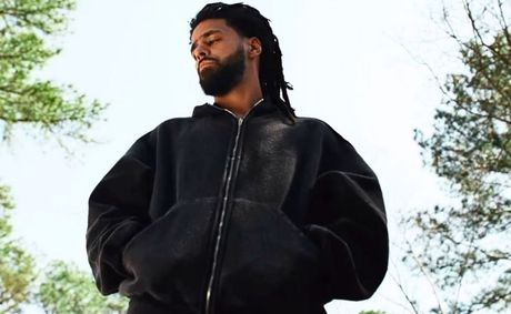 J. Cole Returns To Alma Mater St. John’s University For Trunk Sale Tour