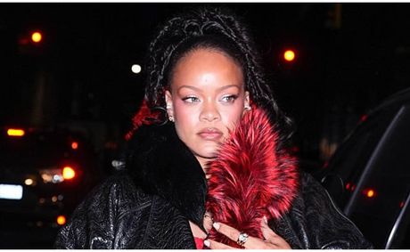 Rihanna Stuns NYFW in AWGE Leather and Fur, Redefining Post-Baby Style After Third Child
