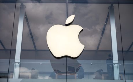 Apple plans Podcasts app revamp with video option