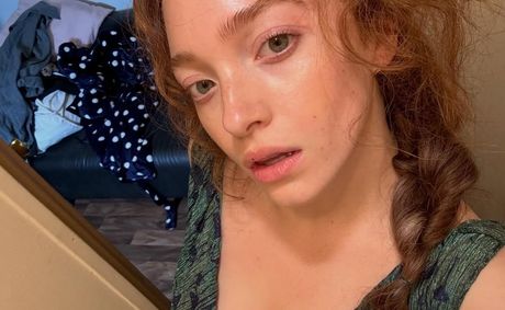 A 7-Second Clip of Rowan Robinson Adjusting Costume Sends ‘A Knight of the Seven Kingdoms’ Fans Into Frenzy