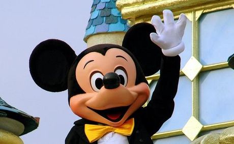 Disney California Adventure Food & Wine Festival Returns March 6 with Global Flavors