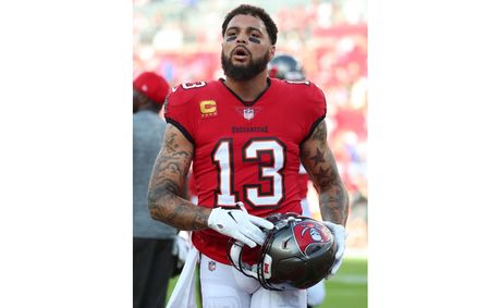 Mike Evans ends his iconic 12-year Buccaneers run for 49ers