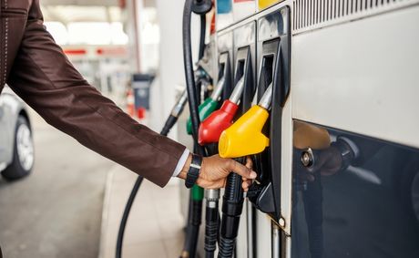 War With Iran Is Sending Gas Prices Up and Republicans Are Getting Nervous