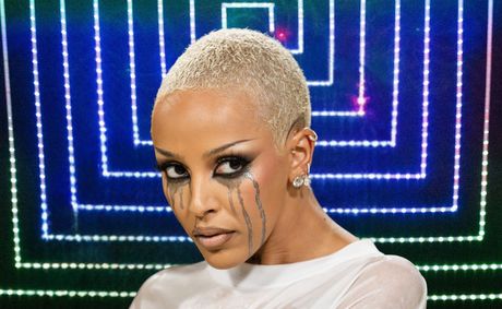 Doja Cat’s Father Snaps, Says She Was Brainwashed by Her “White Jewish” Mother