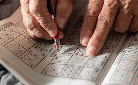 5 powerful brain games that actually slow aging