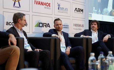 Palladium Demand Set to Grow Beyond Cars, Industry Told