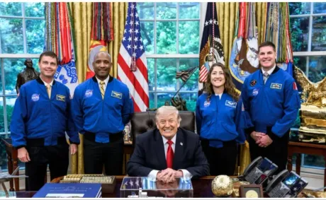 ‘Ohhhh Look at That’: Democrats Post Ruthless Photo of Trump After His Astronaut Claim — and Critics Say the Close-Up Doesn’t Match What He’s Selling