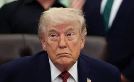 ‘Ridiculous’: Trump Flew To Florida To Boost A Candidate — But Eagle-Eyed Fans Zoomed In On His Face And Caught One Moment Nobody Was Supposed To See