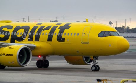 Spirit Airlines ceases all flights: millions left stranded
