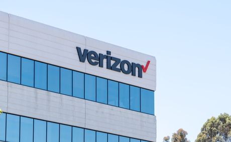 Is Verizon CEO making a costly mistake by ending freebies?