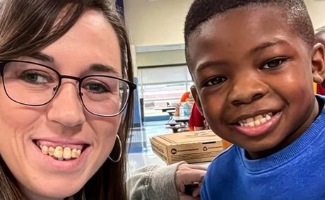 No, a first grader wasn’t suspended for telling his teacher her breath smelled like “hippo poop” – It’s a hoax [PHOTO]
