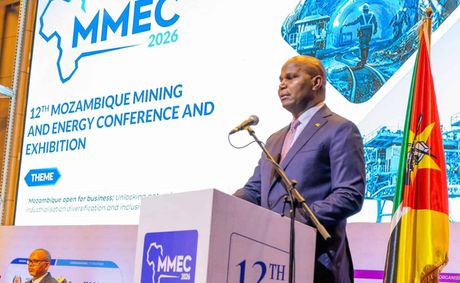 Mozambique Vows Shift from Raw Exports to Industrial Powerhouse, President Tells Energy Conference