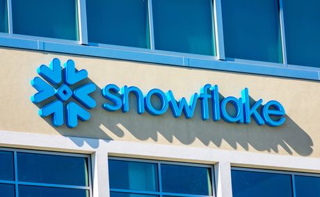 Snowflake jumps 9% as cloud stocks stage a rare comeback