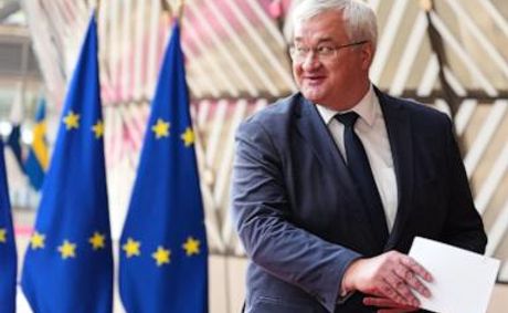 Russia, Ukraine trade blame for continued fighting as US-brokered ceasefire nears end