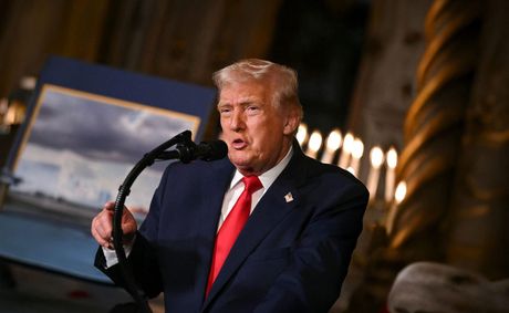 Trump arrives in China for summit with Xi Jinping