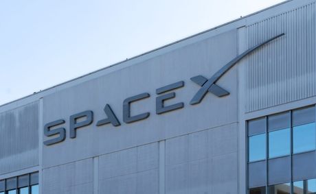 SpaceX stock braces for $43 billion share unlock this week