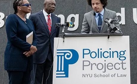 Black comedians settle lawsuit over drug searches at Atlanta airport