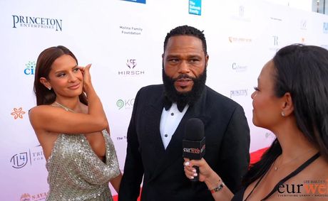 Magic Johnson’s $300K Moment Caps Star-Packed Pump Foundation Gala | VIDEO