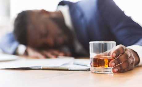 7 excuses that keep you drinking more than you should