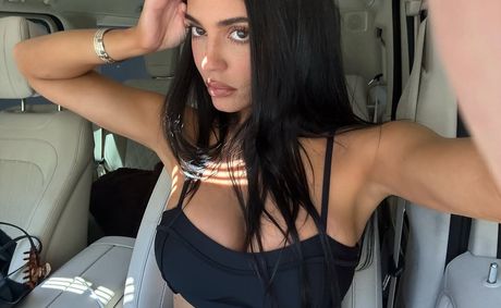 Kylie Jenner On “Self Made” Backlash: “None Of The Money I’ve Ever Made Is Inherited”