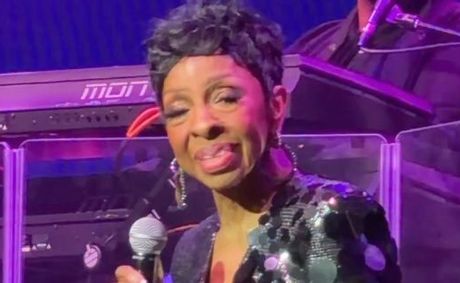 Gladys Knight's Husband Responds to Concerns After She Appears Confused on Stage Amid Dementia Claims