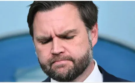‘Can’t Think on His Feet’: Trump Puts JD Vance in Leavitt’s Spot and It Explodes as He Fumbles His Words When a Reporter Shouts Out — the Room Erupts