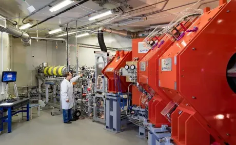 World-Renowned International Nuclear Research Centre to Present Its Work on TV BRICS