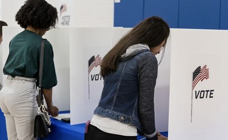 Black civil rights leaders mobilize to defend voting rights