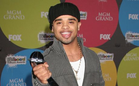 B2K’s Raz B and Wife Mourn Death Of Infant Son Astro