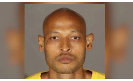 ‘Butt Sniffer’ Gets 170 Days in Jail for Breaking Bizarre 6-Foot Parole Rule