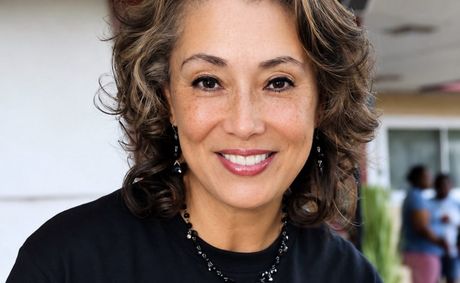 From Wall Street to Grace Central: The Rise of Chicago Community Leader Lady Deborah Brooks