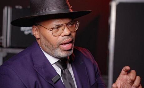 Eric Roberson opens up on new album after father’s illness
