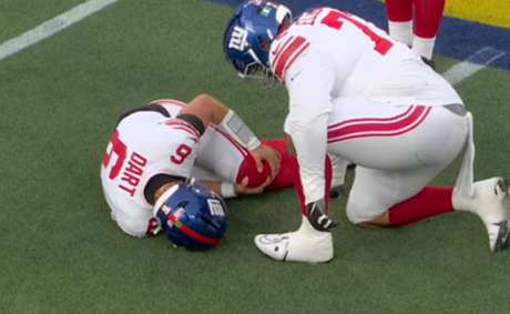 Jaxson Dart Suffers Crushing Knee Blow That Rattles Giants