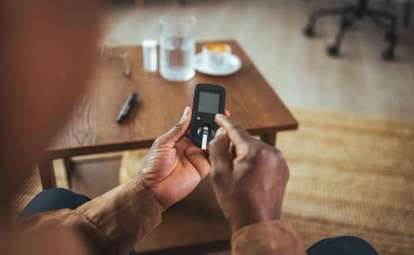 7 signs your blood sugar may be creeping up
