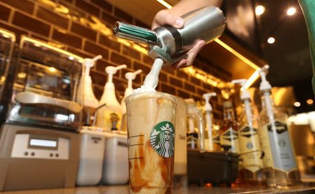 National Coffee Day Deals 2026: Where to Score Free Coffee