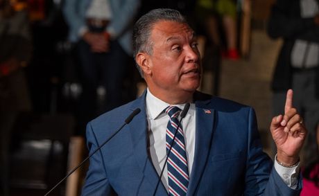 Democratic leaders show up to fight voter ID proposition