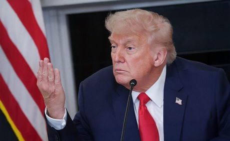 Why did Donald Trump bring up Ebola in a Congo briefing?