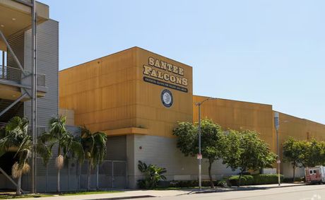 LAUSD Students Get a Head Start on California’s New Personal Finance Requirement