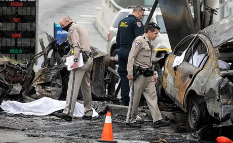 Nurse who caused crash that killed six convicted of murder