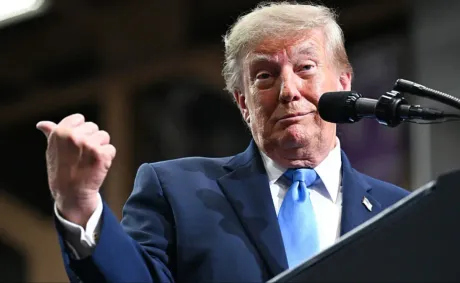 ‘SO JEALOUS’: Trump Continues Tirade Against Female CNN Reporter, Gets Rally Crowd to Boo Her — But Cameras Zoom-In to Show Who’s Really Miserable