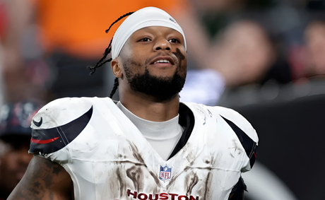 Joe Mixon deal collapses as Seahawks pass after physical