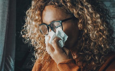 Flu, cold or COVID? 3 simple clues to tell the difference fast