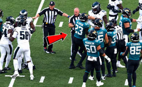 Jaguars Rookie Bryan Thomas Jr.’s Sunday Ends Shockingly Fast