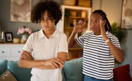 6 financial warning signs your adult child is using you